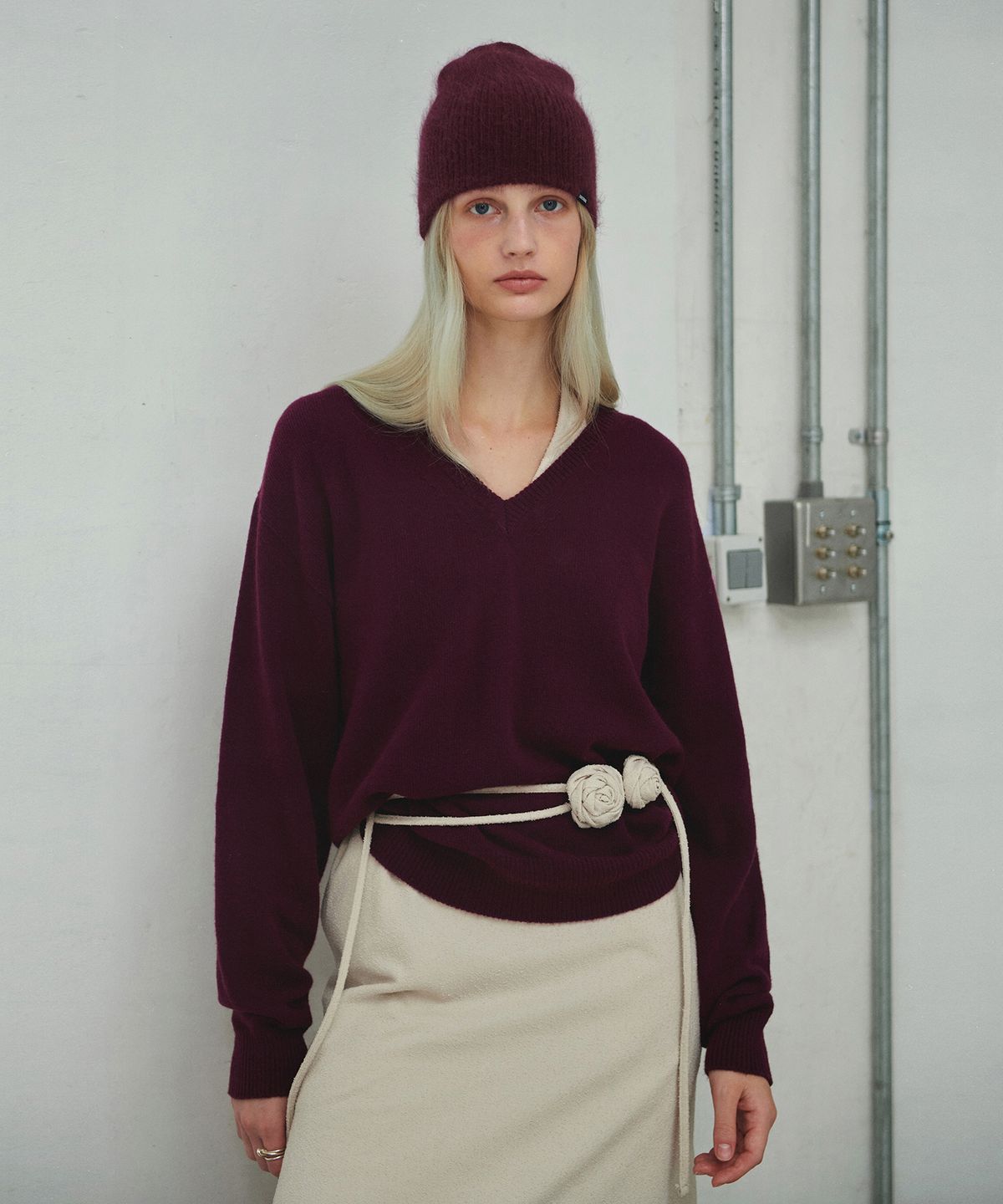 다이애그널(DIAGONAL) V NECK CASHMERE KNIT (plum)