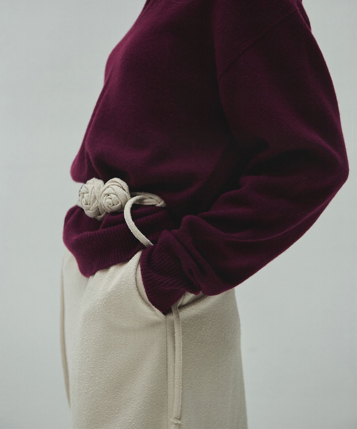 다이애그널(DIAGONAL) V NECK CASHMERE KNIT (plum)