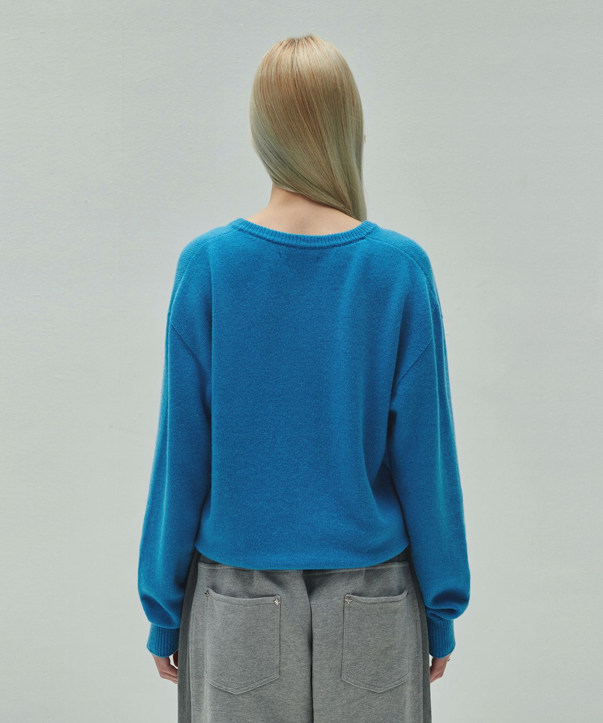 다이애그널(DIAGONAL) V NECK CASHMERE KNIT (blue)
