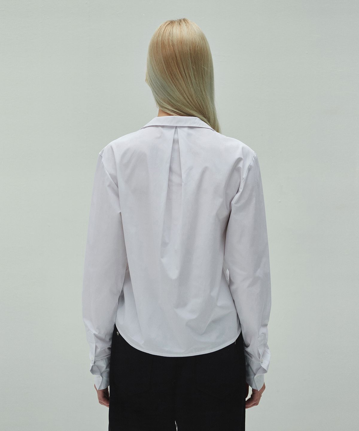 다이애그널(DIAGONAL) STRING SHIRRING SHIRTS (white)