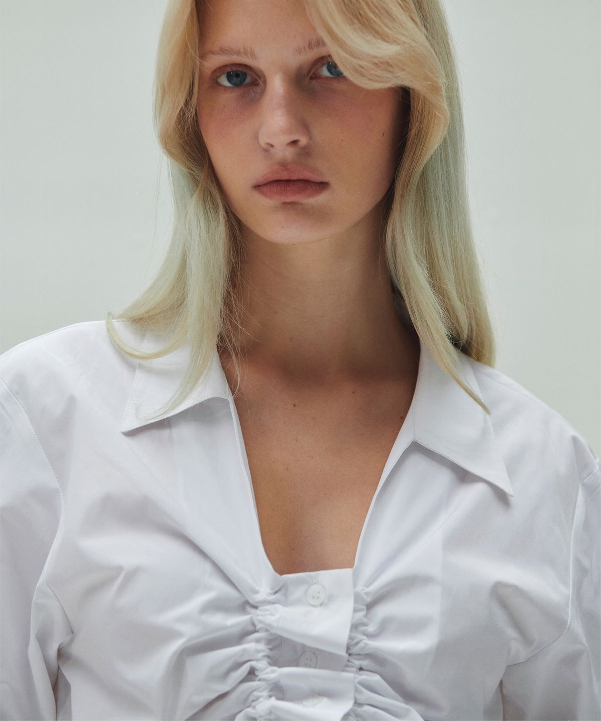 다이애그널(DIAGONAL) STRING SHIRRING SHIRTS (white)