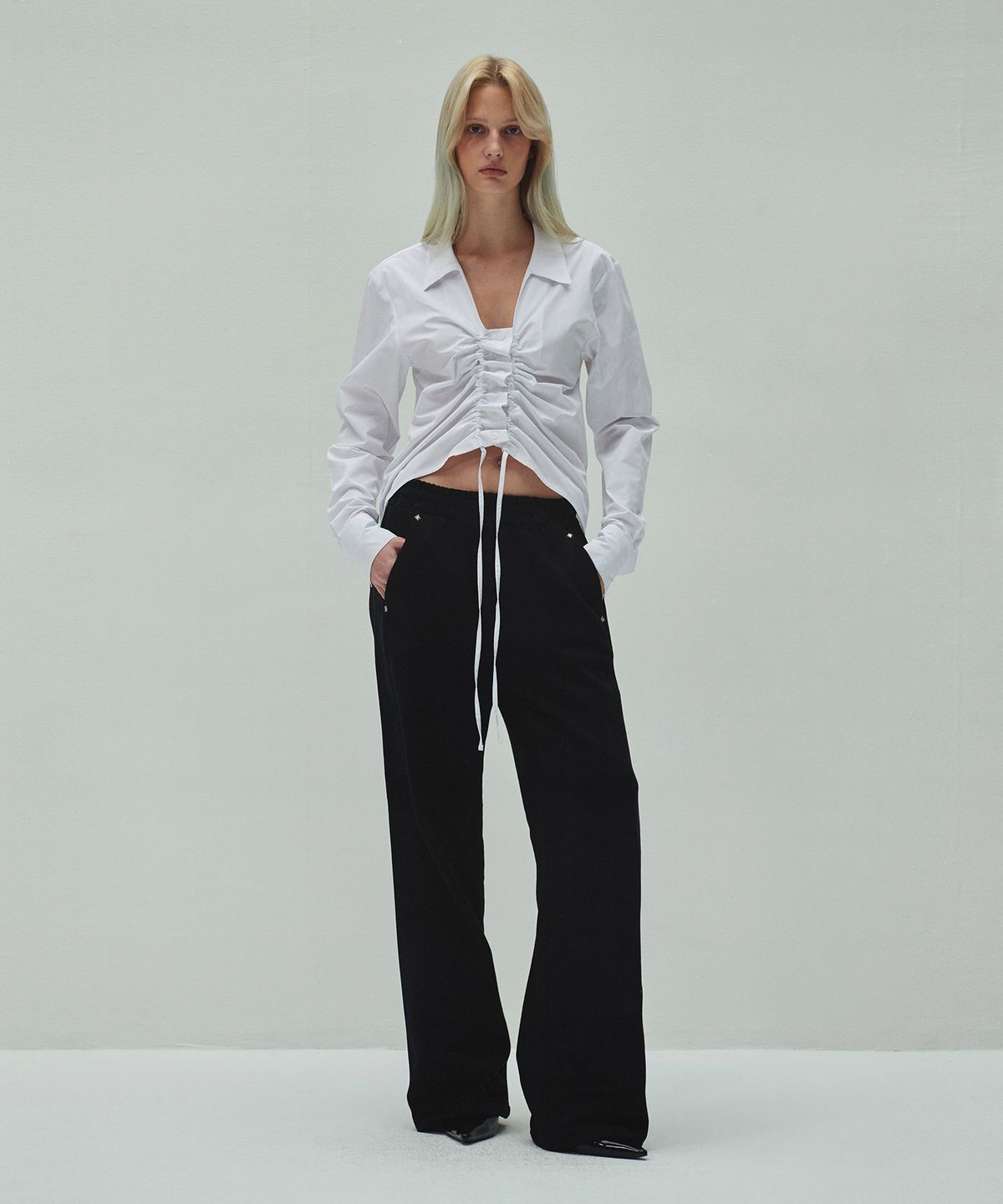 다이애그널(DIAGONAL) STRING SHIRRING SHIRTS (white)