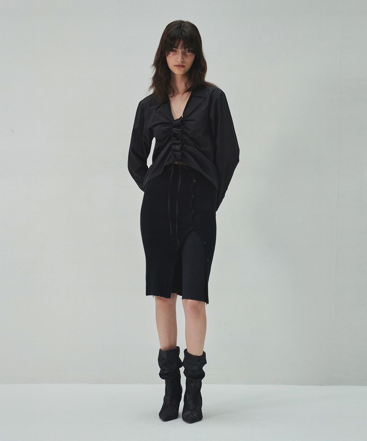 다이애그널(DIAGONAL) STRING SHIRRING SHIRTS (black)