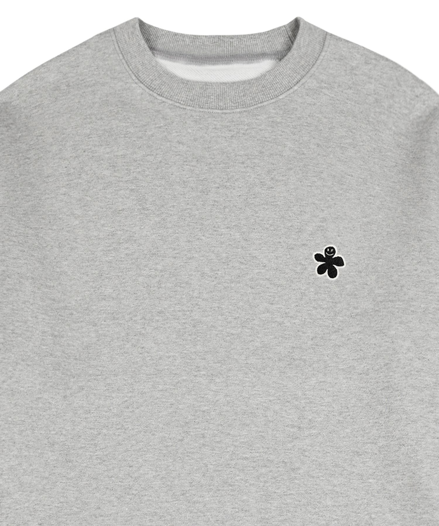 MUSINSA | GRAVER [UNISEX] Black odd flower embroidery