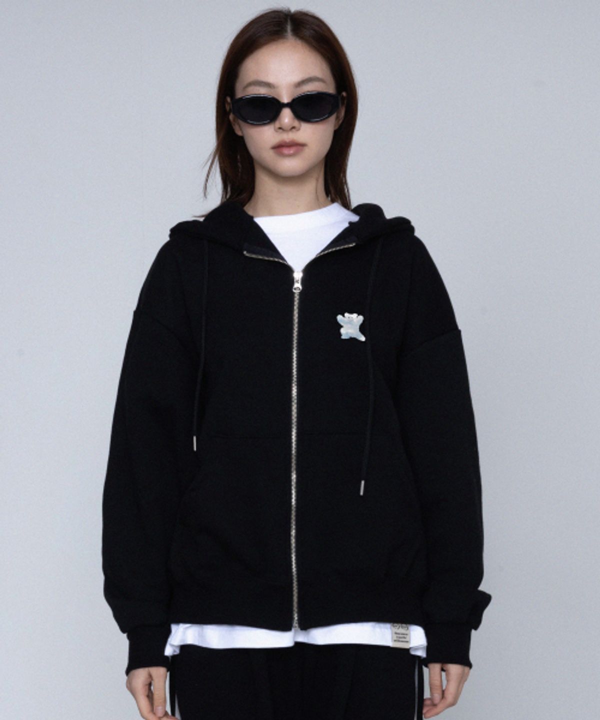 그레이버(GRAVER) [UNISEX]스몰 구름베어 스마일 후드집업_블랙