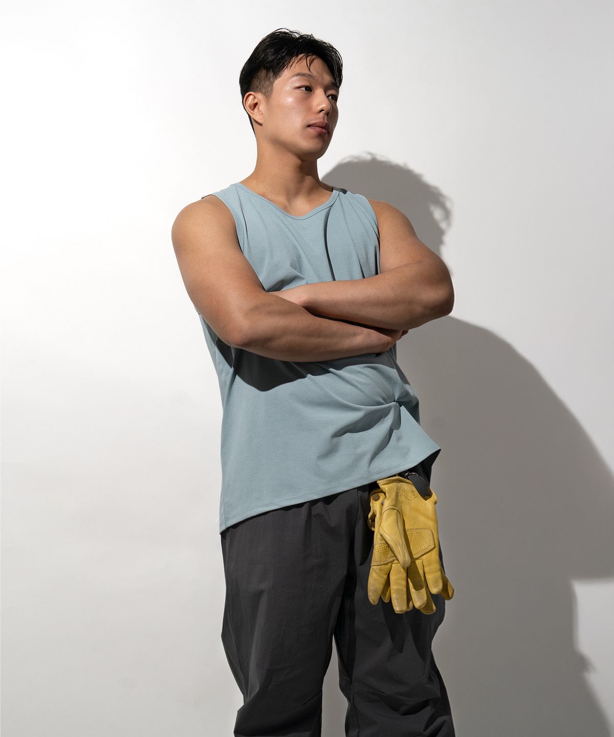 와일(WHILE) 24SS 블랙 테이프 슬리브리스 (SKY MINT)