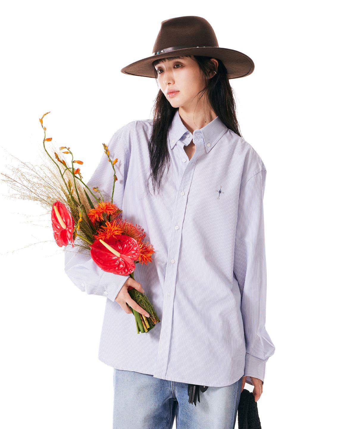 이우가마카라스(IUGAMAKARAS) Striped Formal Shirt (Blue)