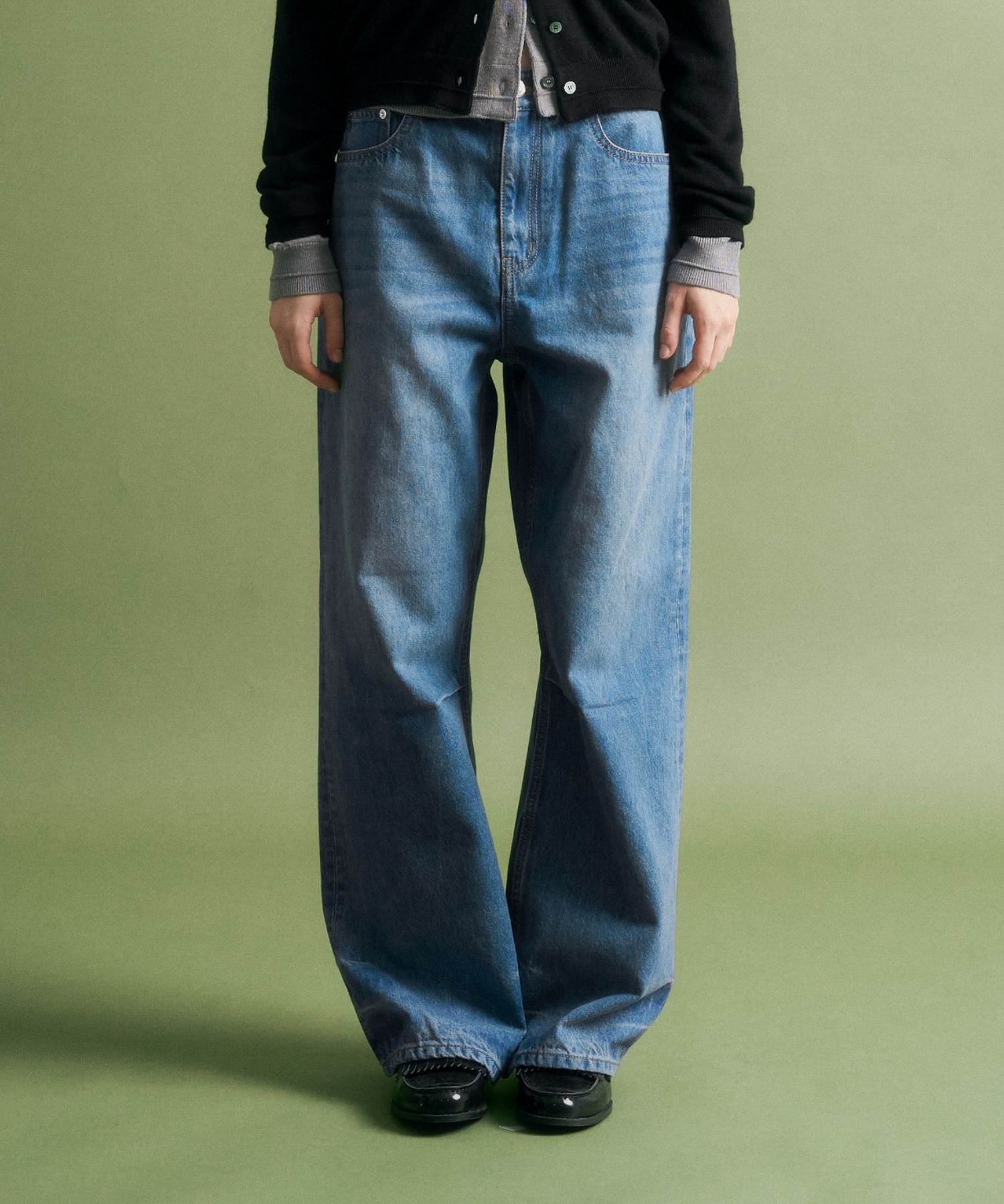 【SATUR】(W) Ely Flare Denim Pants - Union Washed Blue MUSINSA | SATUR (W) Creased hemline wide denim pants union