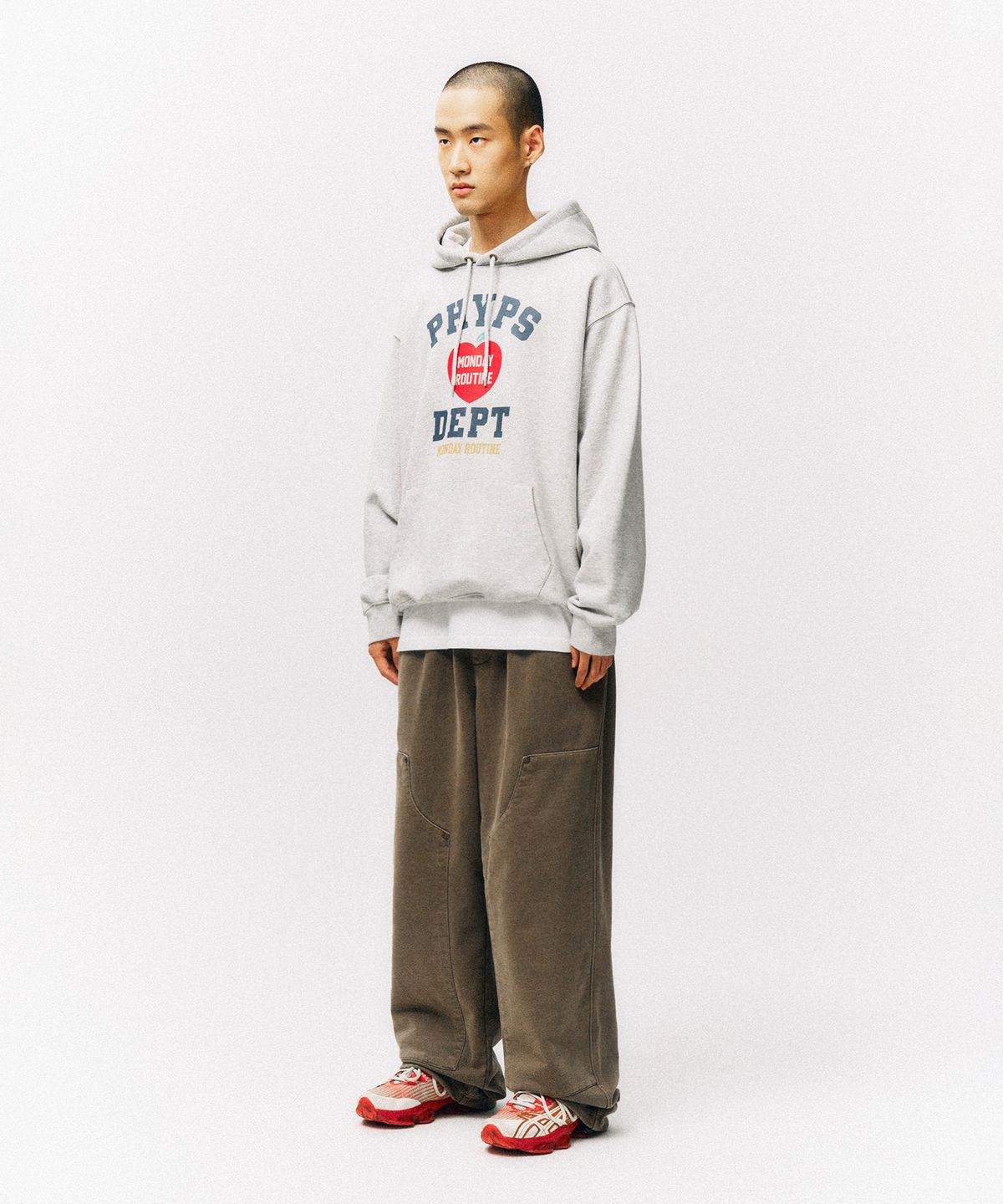 피지컬 디파트먼트(PHYSICAL DEPARTMENT) 피그먼트 더블 니 스웨트팬츠_브라운