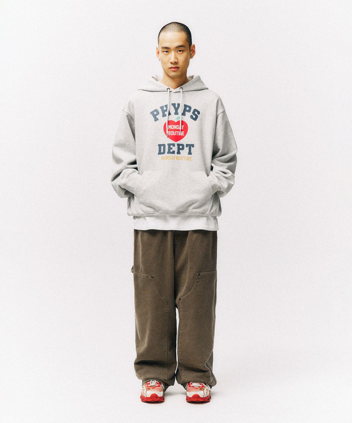 피지컬 디파트먼트(PHYSICAL DEPARTMENT) 피그먼트 더블 니 스웨트팬츠_브라운
