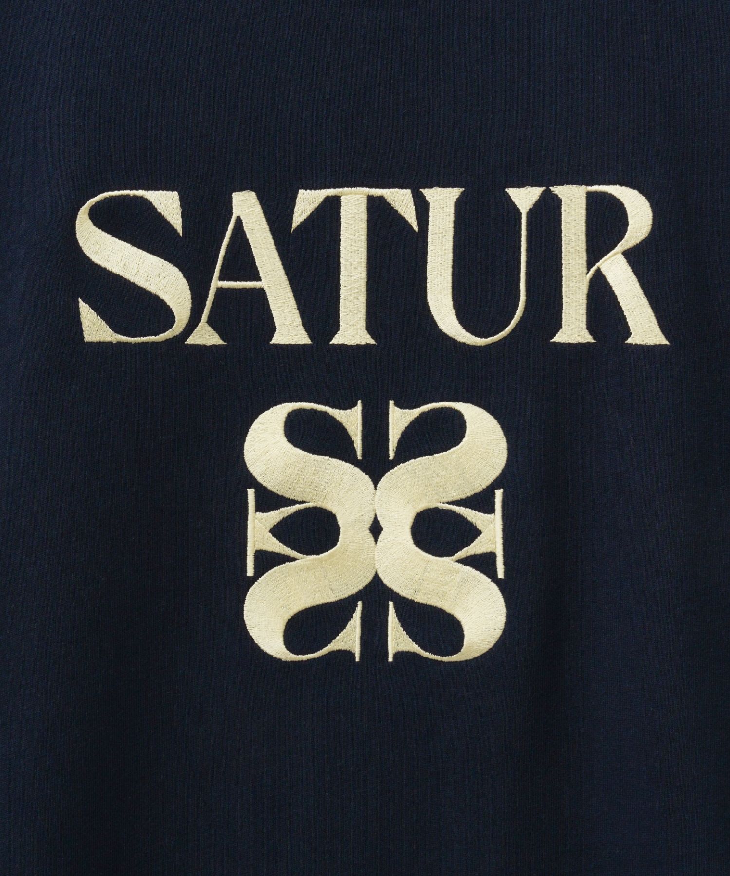 MUSINSA公式 | SATUR Classic Logo Sweatshirt Navy Yellow