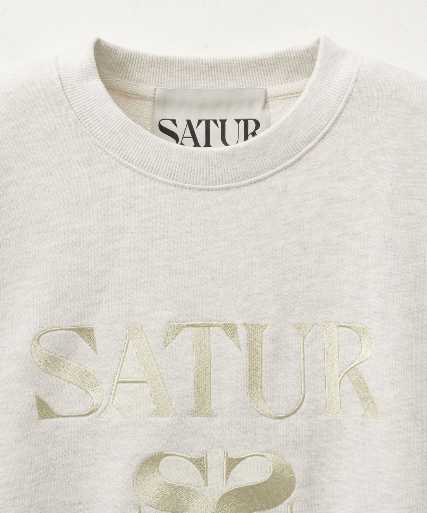 ★SATUR★ Classic logo sweatshirt ivory beige SA243UTM05AE MUSINSA | SATUR Classic logo sweatshirt ivory beige