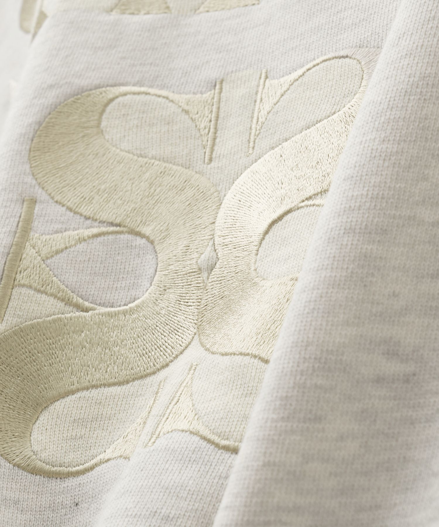 MUSINSA公式 | SATUR Classic logo sweatshirt ivory beige