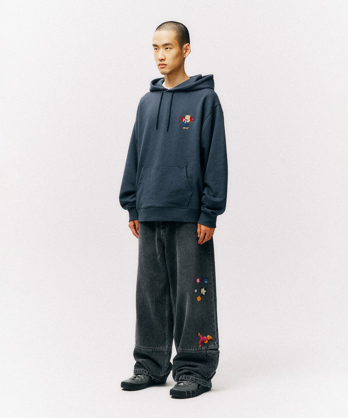 피지컬 디파트먼트(PHYSICAL DEPARTMENT) 스몰 웨이트베어 후드_빈티지 네이비