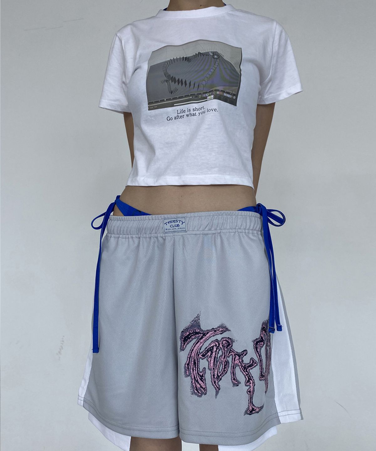 떨스티클럽(THIRSTYCLUB) Domino crop t-shirt - White
