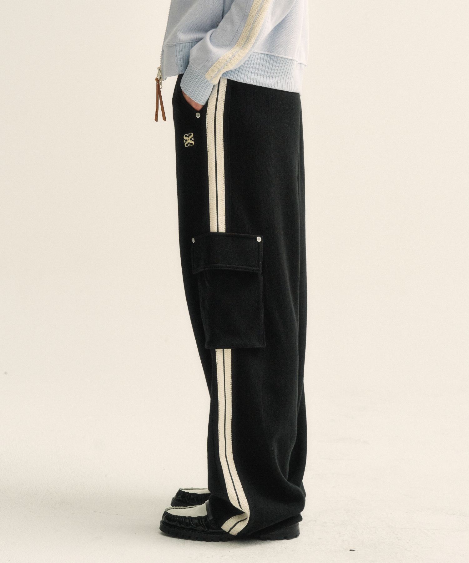 ★ SATUR ★LAWTON CARGO TRACK PANTS MUSINSA | SATUR Lawton Cargo Track Pants Caviar Black