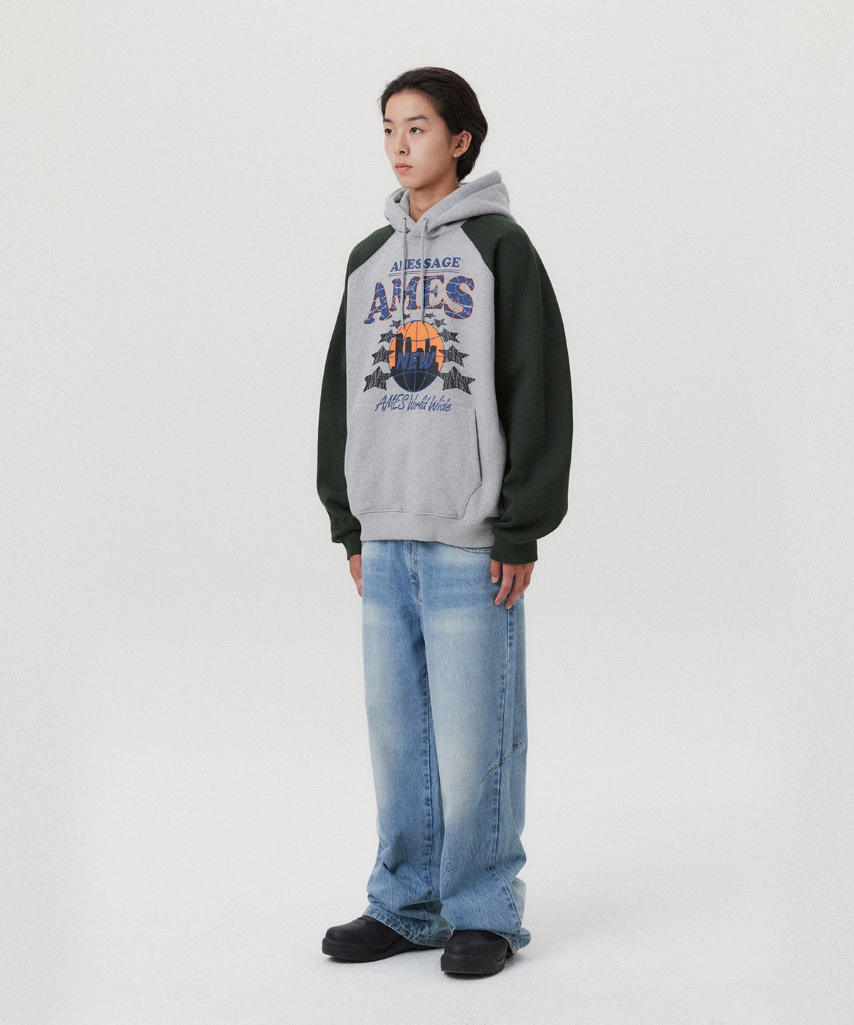 아메스 월드와이드(AMES-WORLDWIDE) VINTAGE WORLD GRAPHIC RAGLAN HOODIE GREY