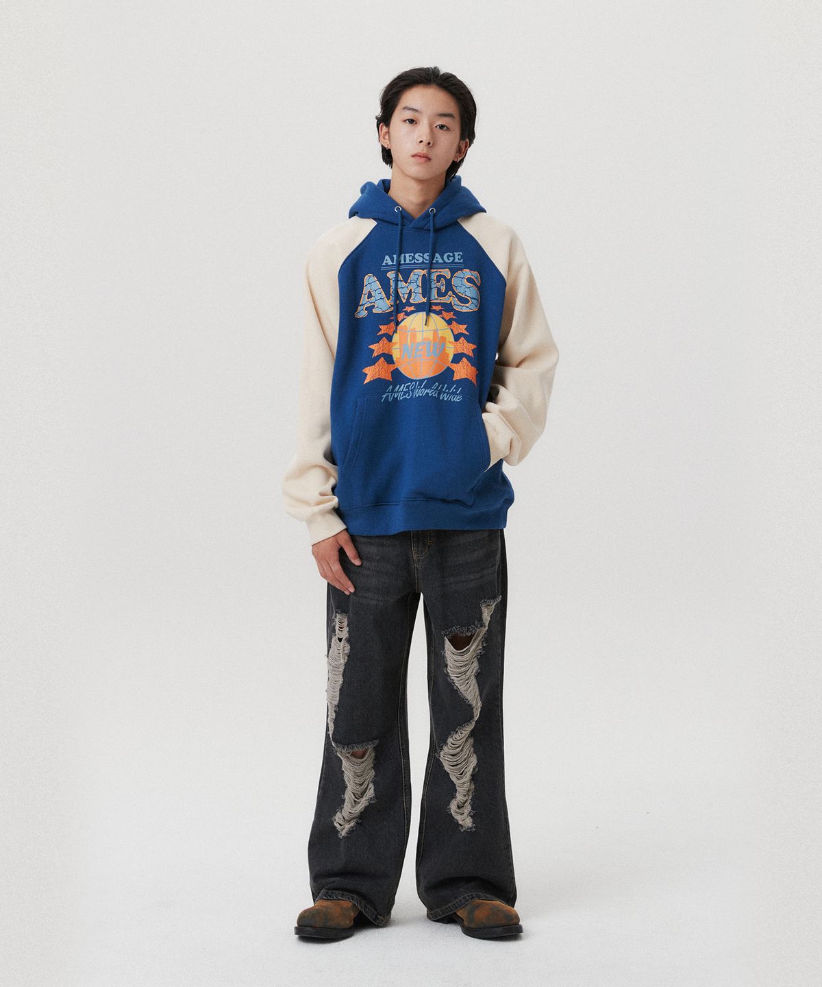 아메스 월드와이드(AMES-WORLDWIDE) VINTAGE WORLD GRAPHIC RAGLAN HOODIE NAVY