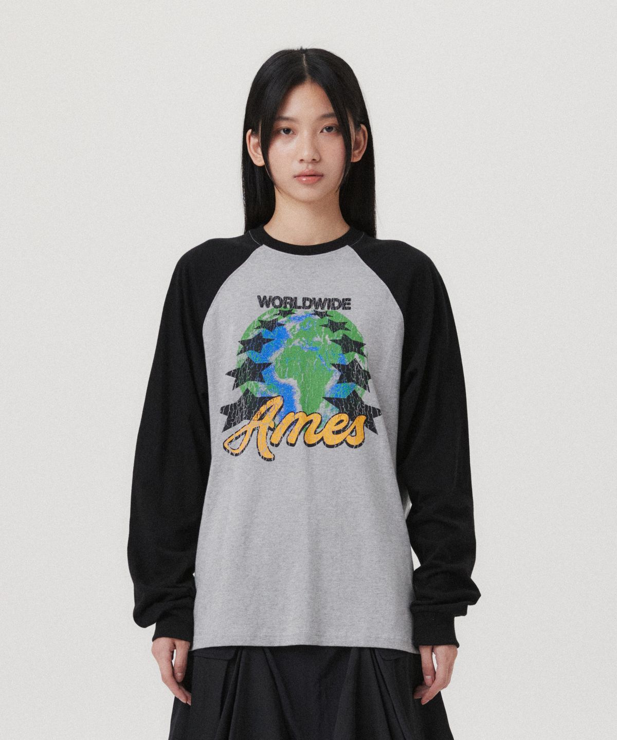 아메스 월드와이드(AMES-WORLDWIDE) VINTAGE EARTH GRAPHIC LS TEE GREY