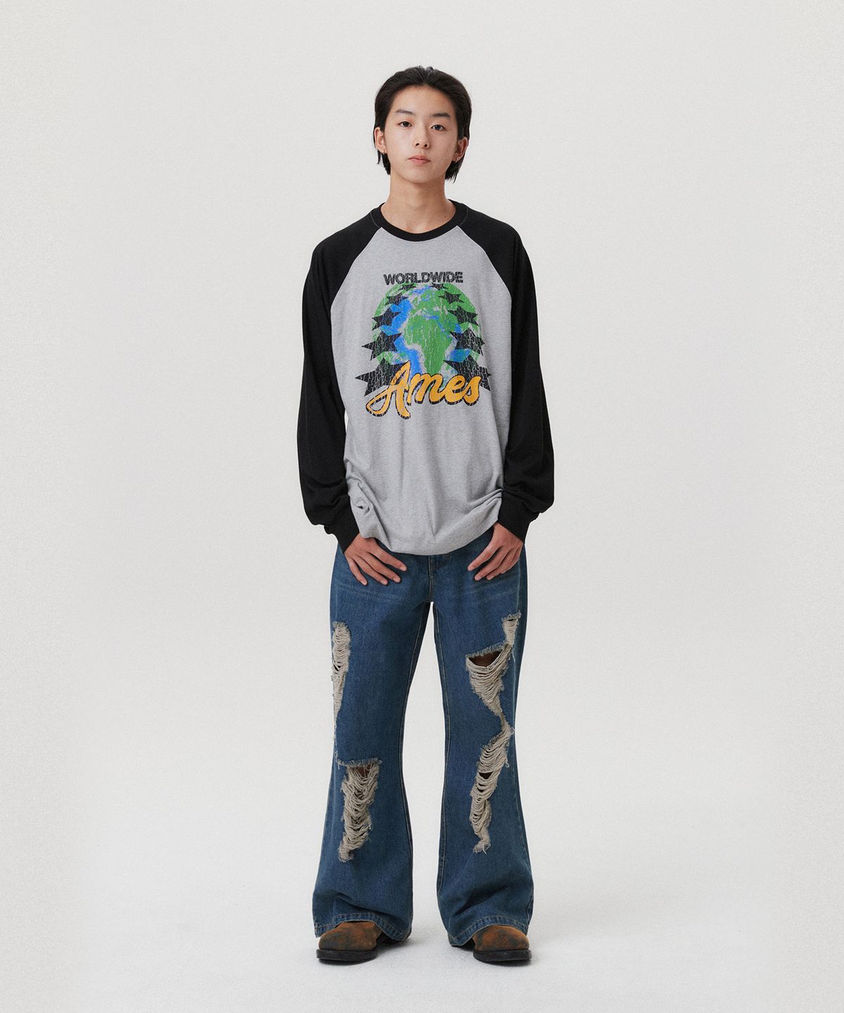 아메스 월드와이드(AMES-WORLDWIDE) VINTAGE EARTH GRAPHIC LS TEE GREY