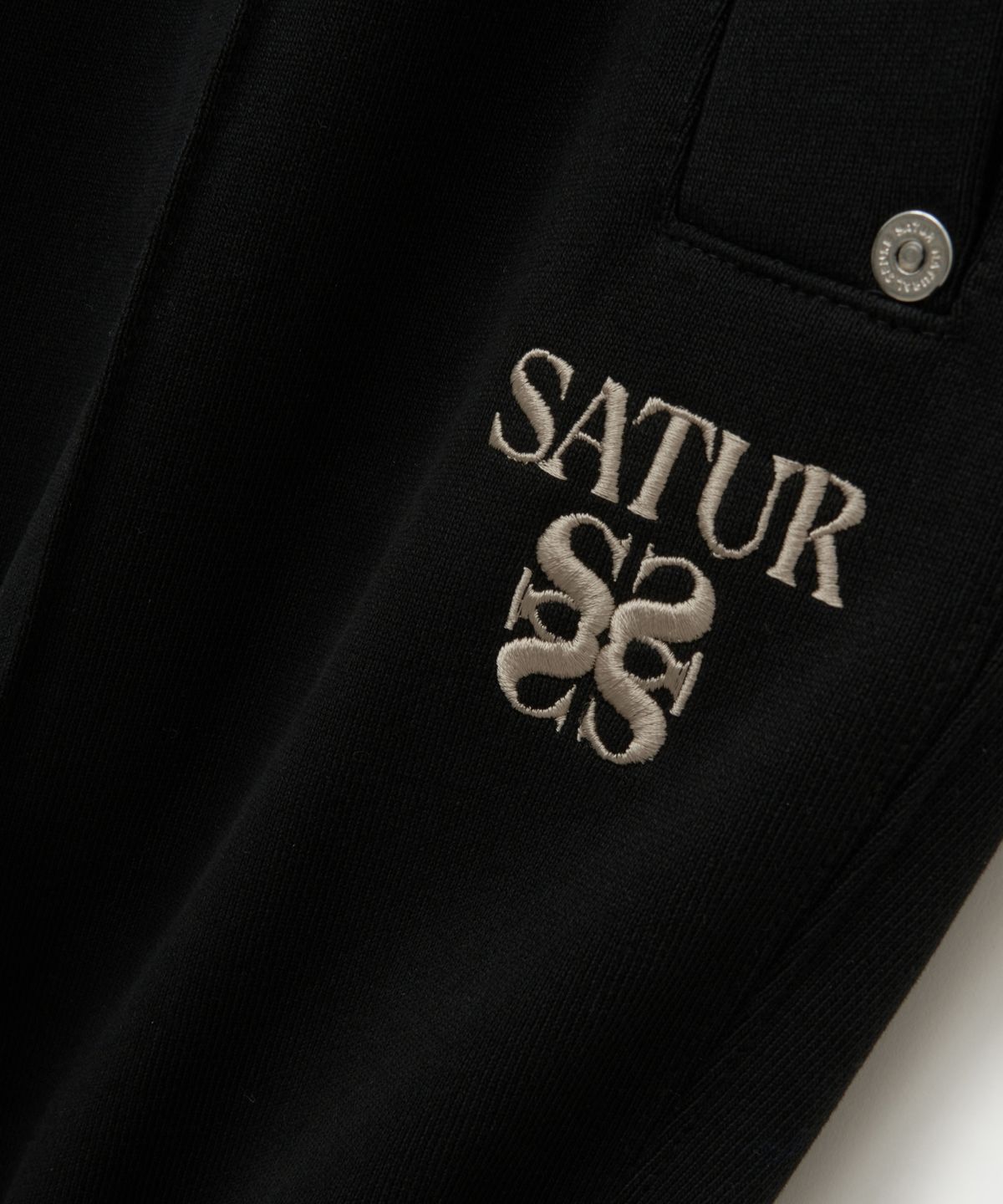 세터(SATUR) 테오 코튼 밴딩 스웨트팬츠 팔레트 블랙