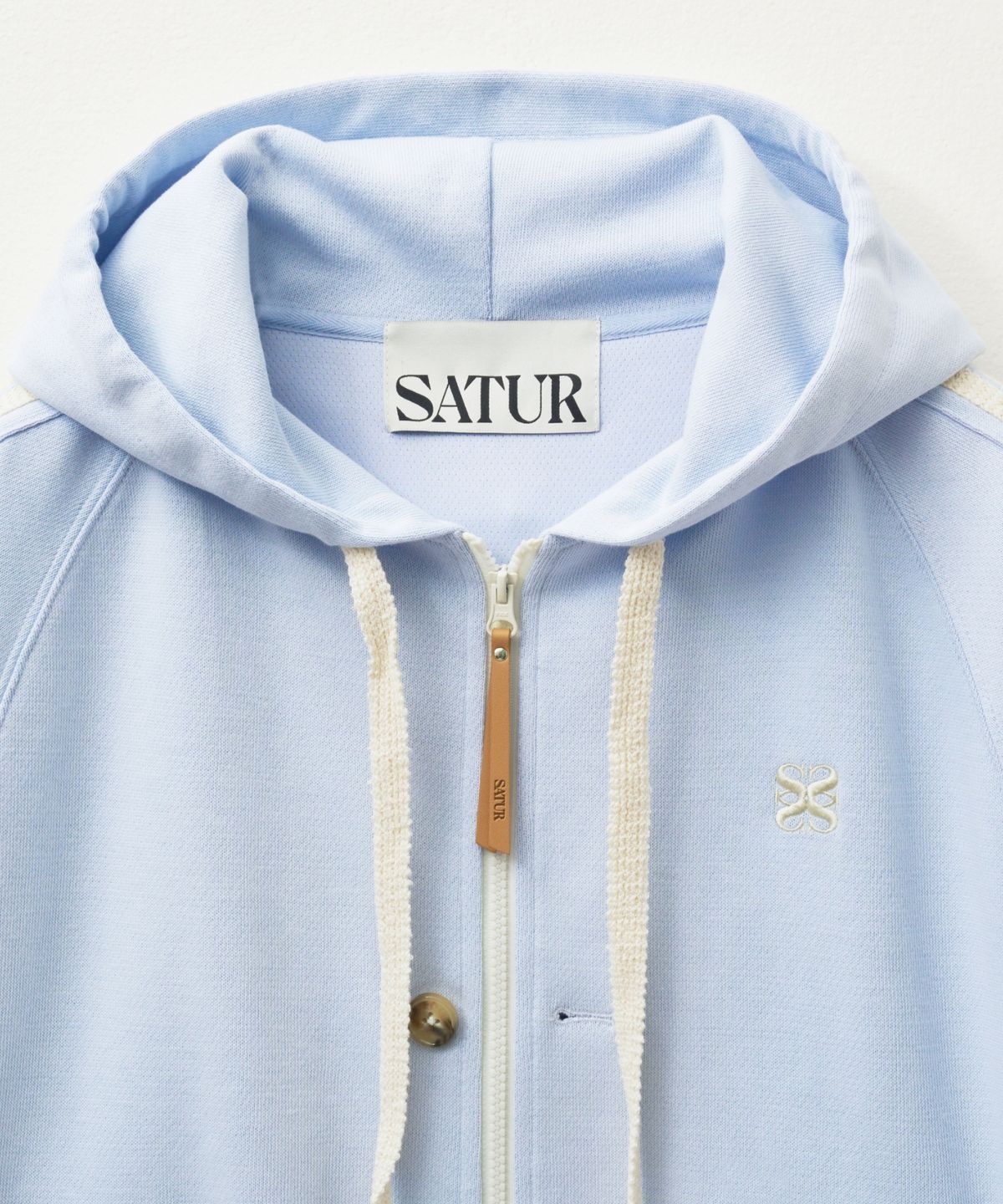 세터(SATUR) 로턴 루즈핏 후드 집업 스카이 블루