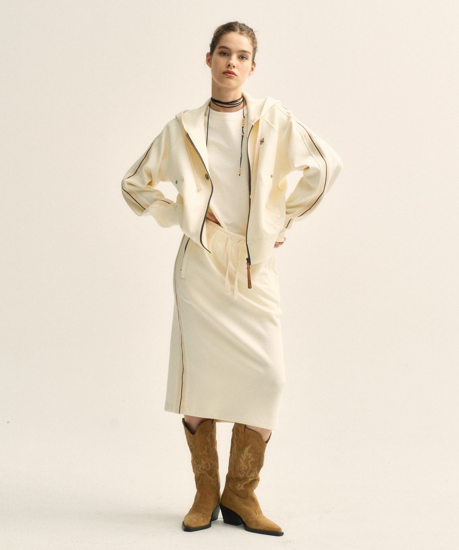 MUSINSA | SATUR Lawton loose fit hooded zip-up resort cream