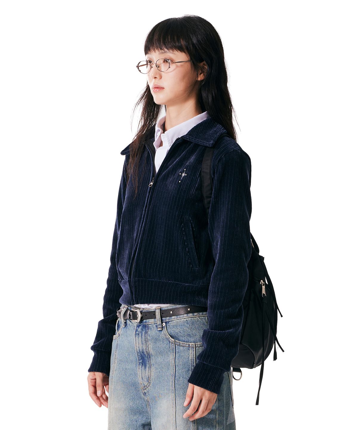 이우가마카라스(IUGAMAKARAS) Carabiner Nylon Backpack (Black)