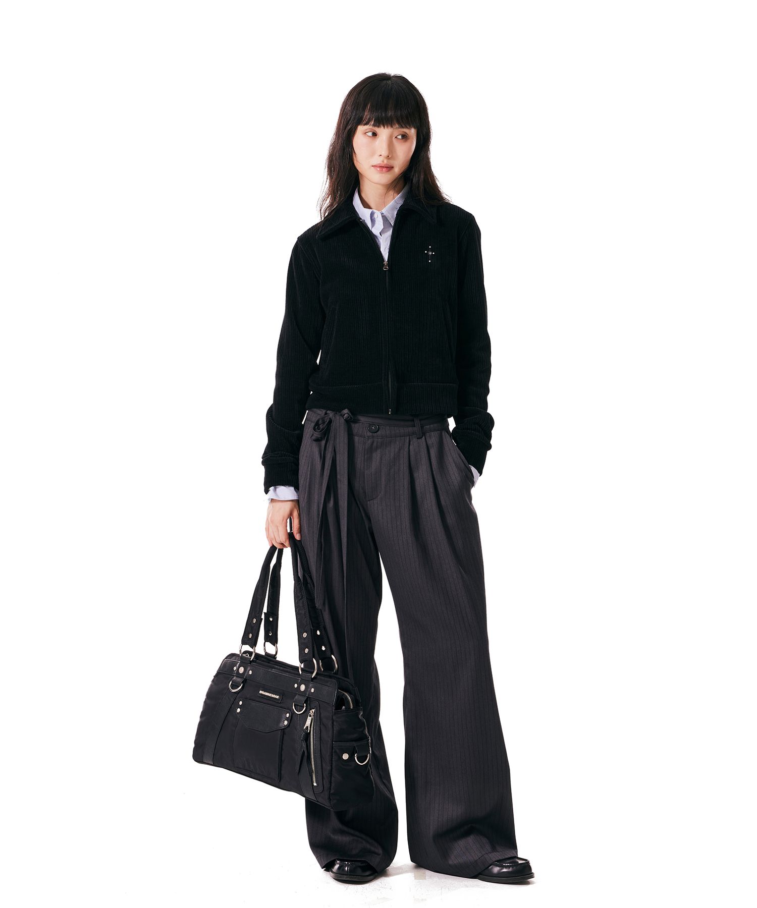 MUSINSA公式 | IUGAMAKARAS Studded Nylon Shoulder Bag (Black)