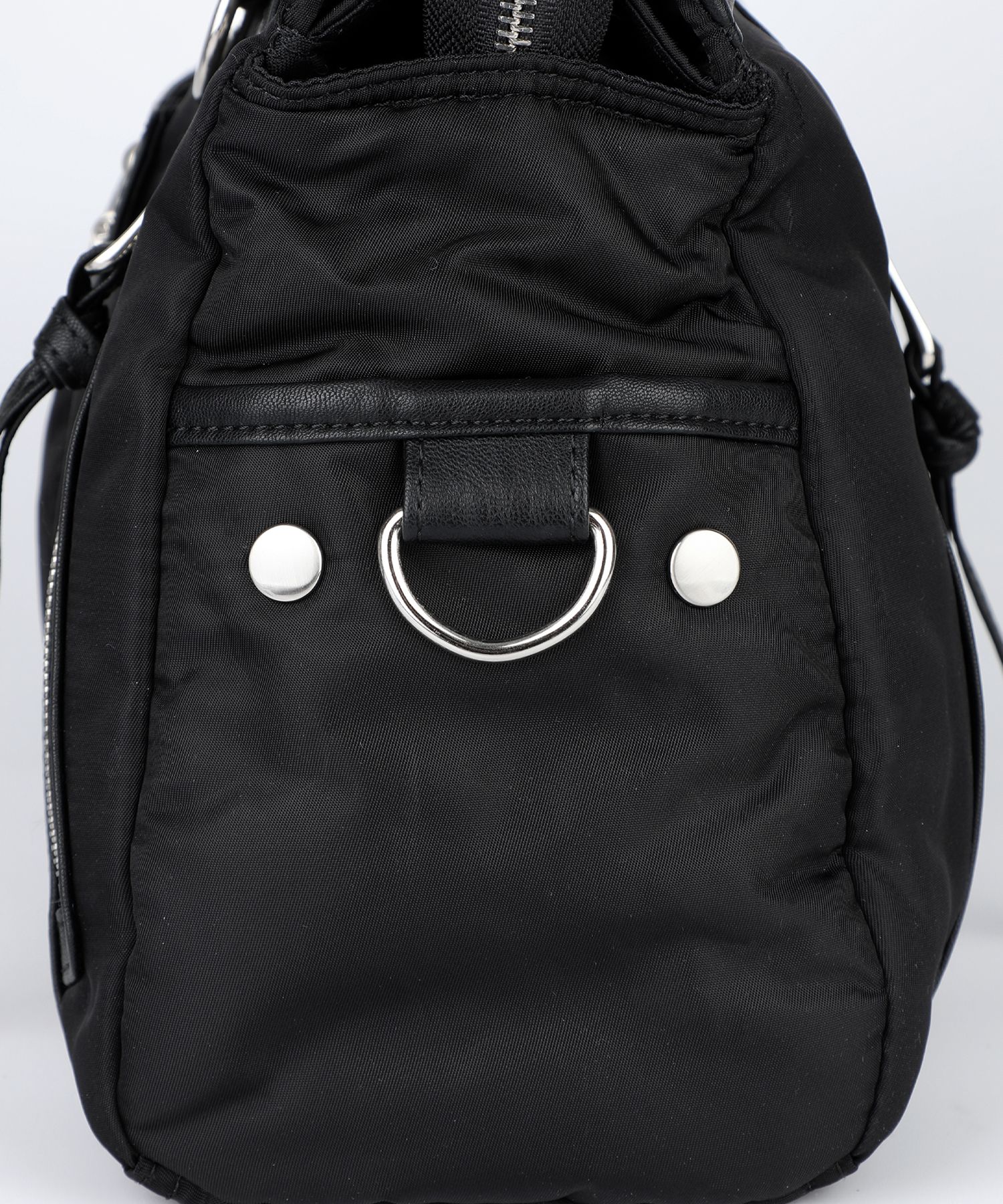 MUSINSA | IUGAMAKARAS Studded Nylon Shoulder Bag (Black)