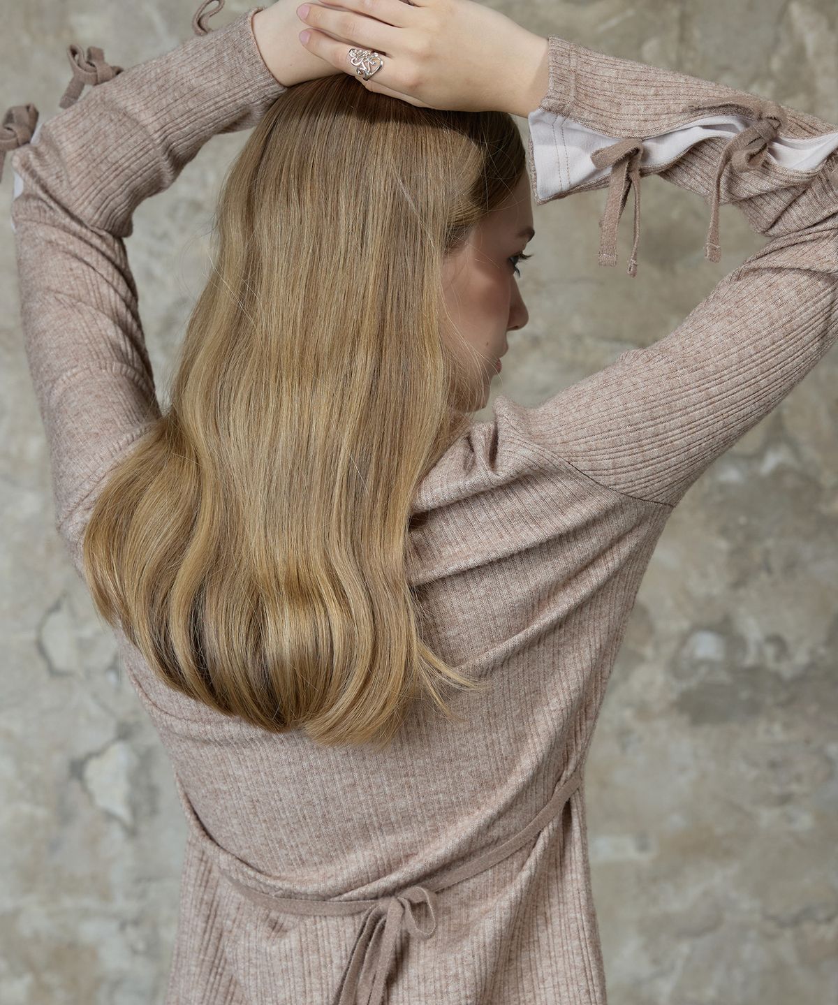 라티젠(LARTIGENT) L13 RIBBON SHIRT(BROWN)