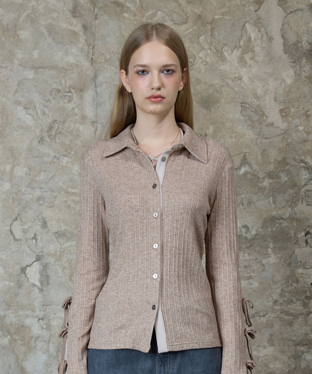 라티젠(LARTIGENT) L13 RIBBON SHIRT(BROWN)