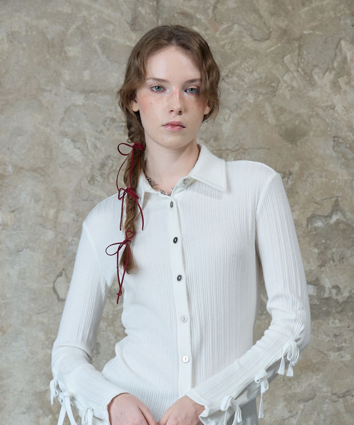 라티젠(LARTIGENT) L13 RIBBON SHIRT(WHITE)