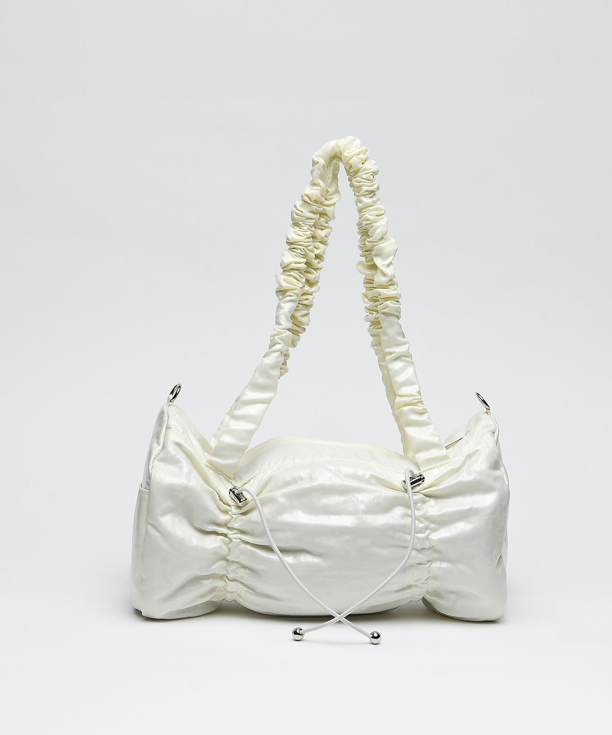 라임라이크(LIMELIKE) 슈가 더플백_Cream