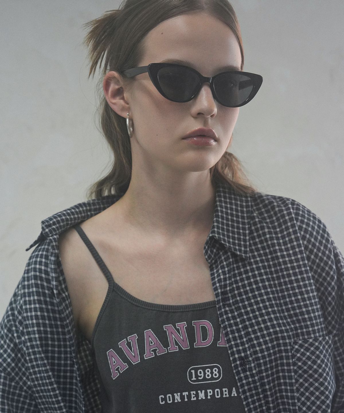 어반드레스(AVANDRESS) Vintage Sleeveless Dress - 4COL