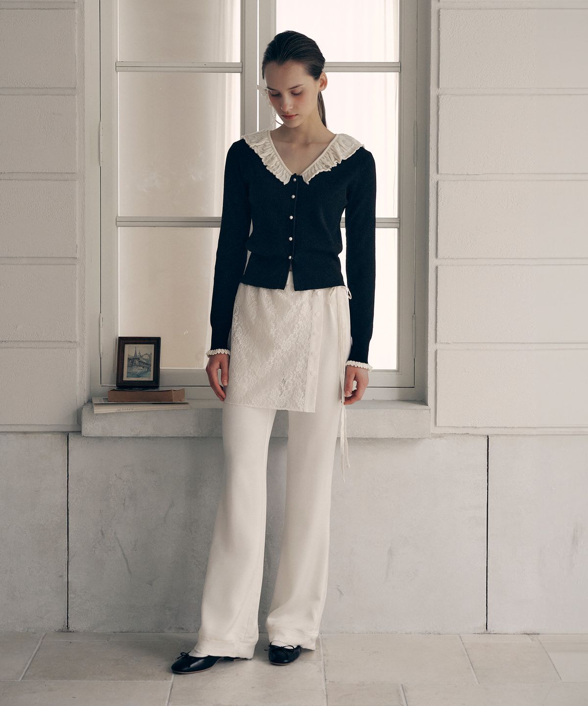 로라로라(ROLAROLA) LACE LAYERED PANTS IVORY