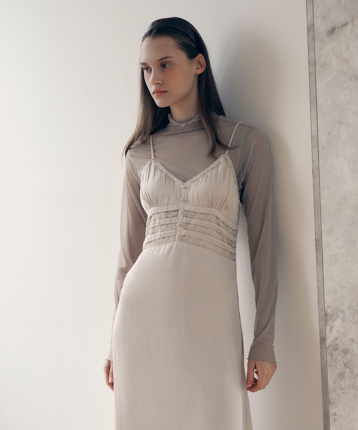 로라로라(ROLAROLA) LACE BUSTIER ONEPIECE BEIGE