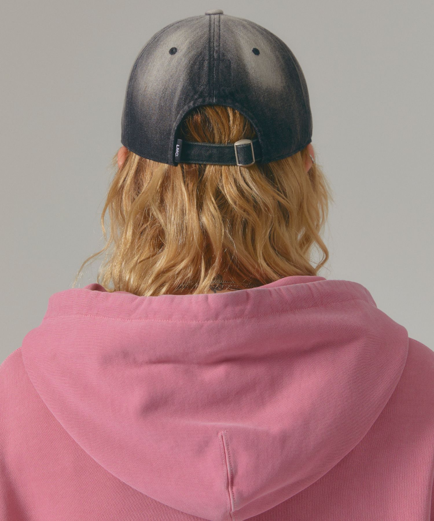 MUSINSA公式 | LMC WASHED DENIM GOTHIC OVAL 6PANEL CAP dark navy