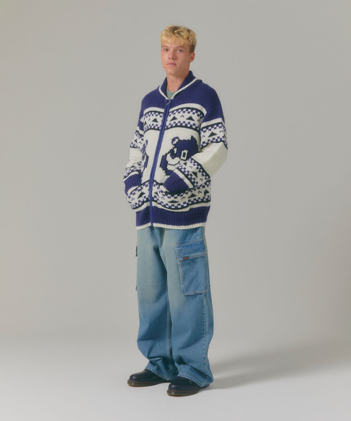 엘엠씨(LMC) LOOSE FIT DENIM CARGO PANTS vintage blue