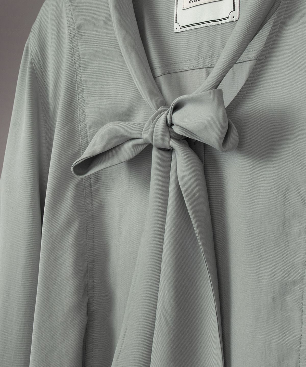 오버듀플레어(OVERDUEFLAIR) U NECK LONG TIE BLOUSE_MINT GRAY