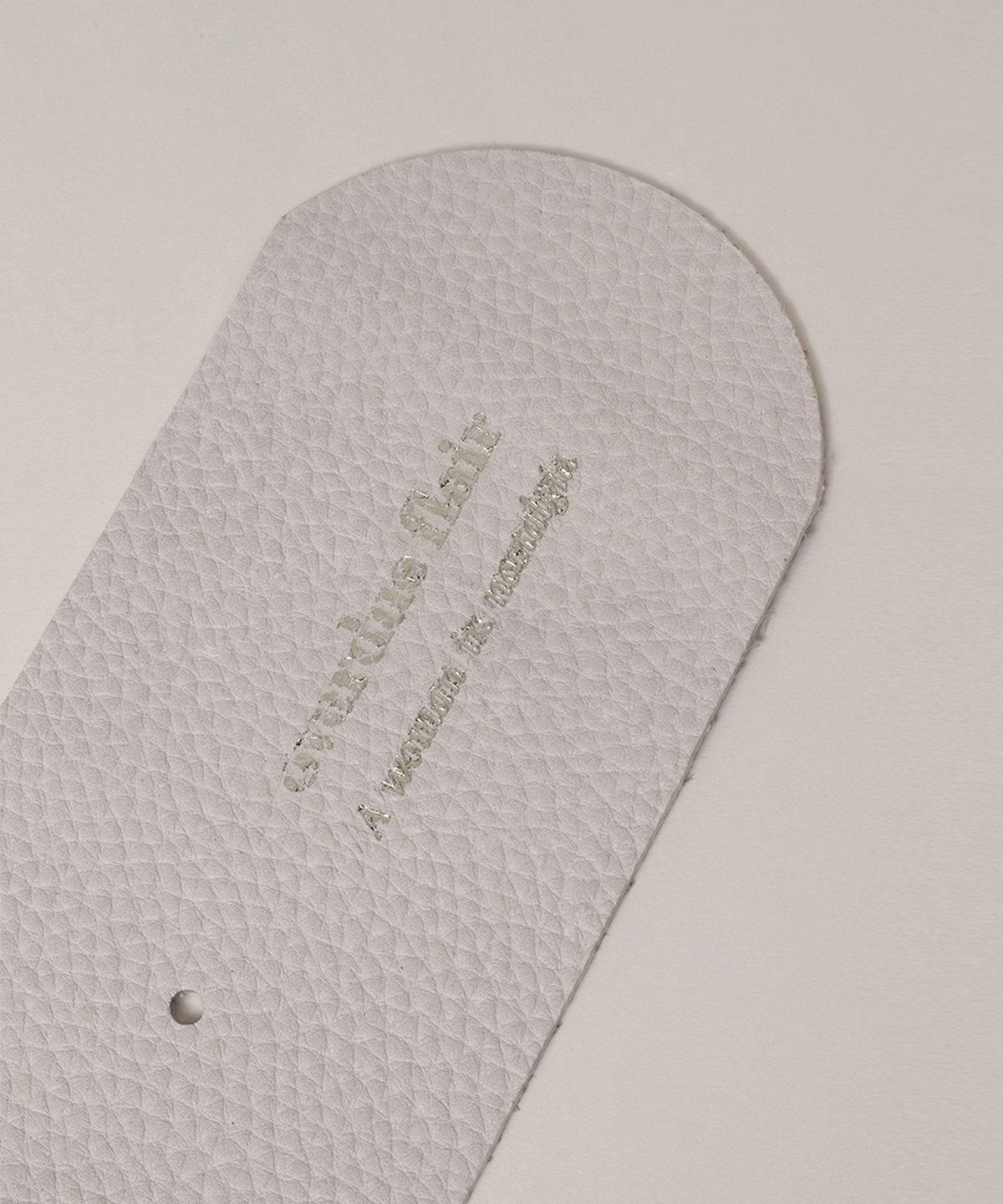 오버듀플레어(OVERDUEFLAIR) COW LEATHER WIDE BELT_WHITE