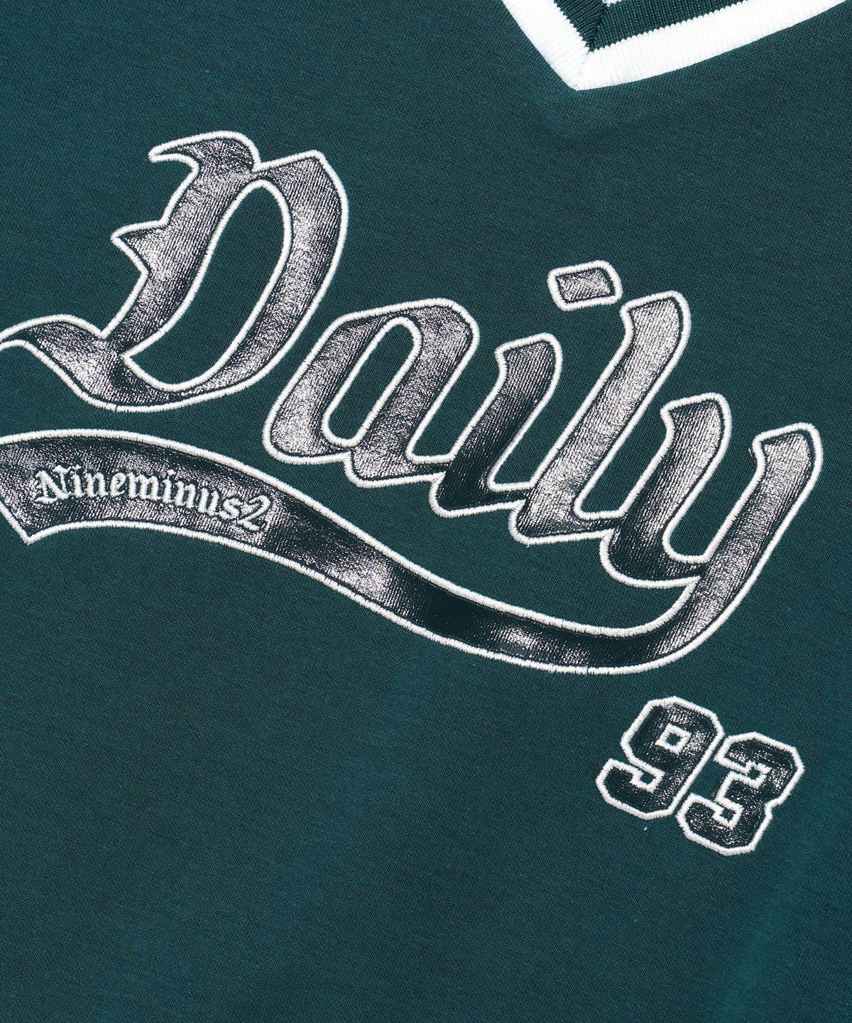 디스트나인(DISTN9NE) 브이넥 데일리 맨투맨 DARK GREEN (LO3TF625-046)