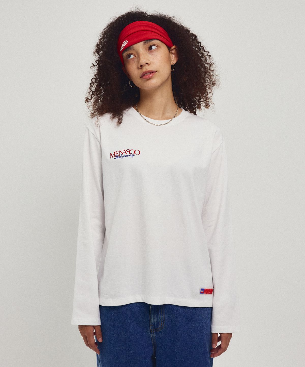 미나수(MENASOO) Menasoo Hearttrack Long Sleeve T Shirt_White