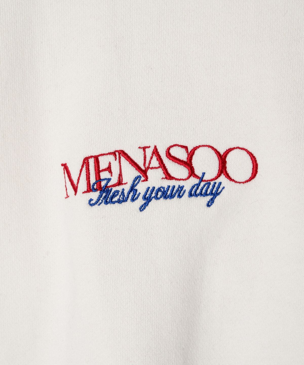 미나수(MENASOO) Menasoo Hearttrack Zipup Cardigan_White