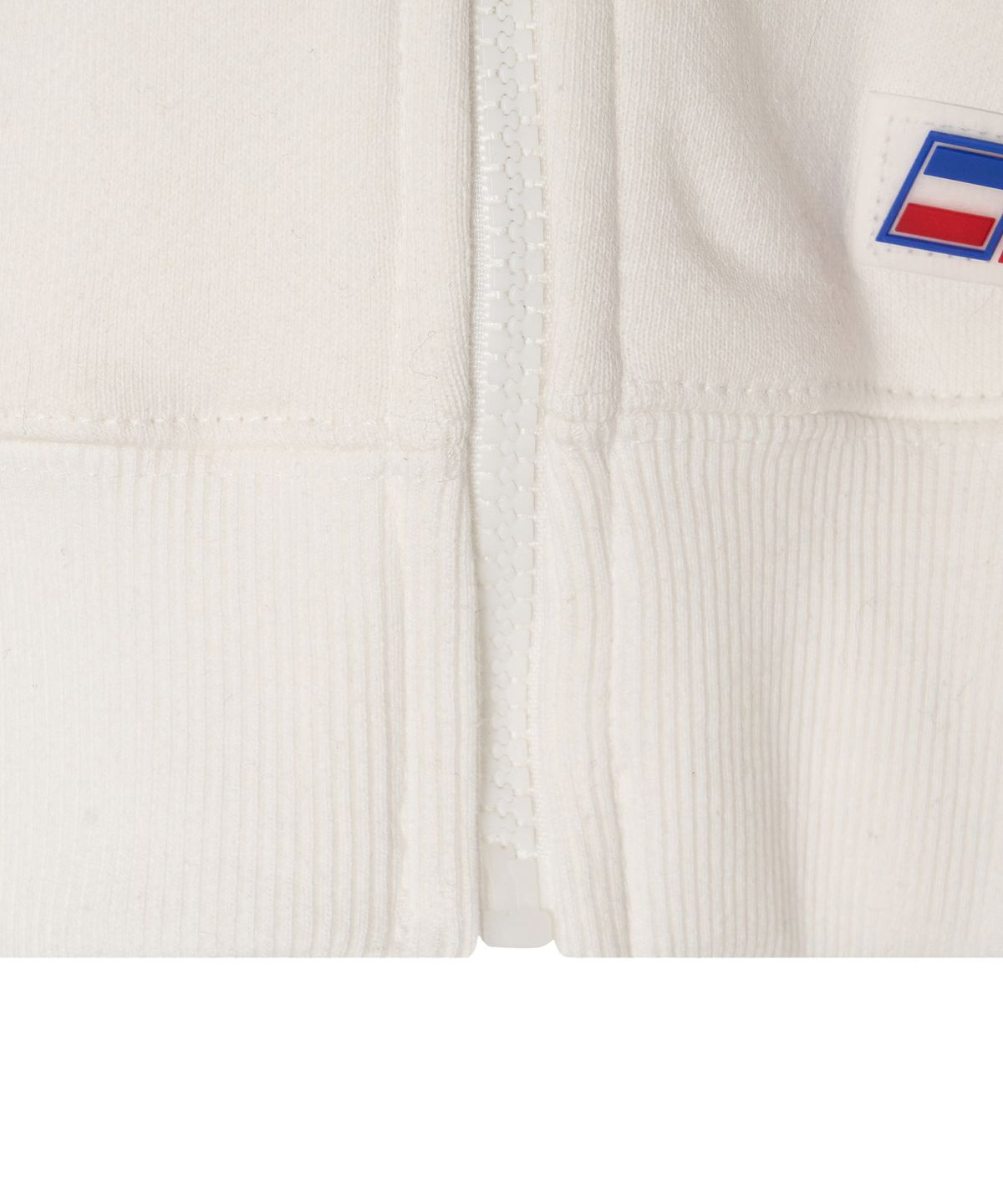 미나수(MENASOO) Menasoo Hearttrack Zipup Cardigan_White
