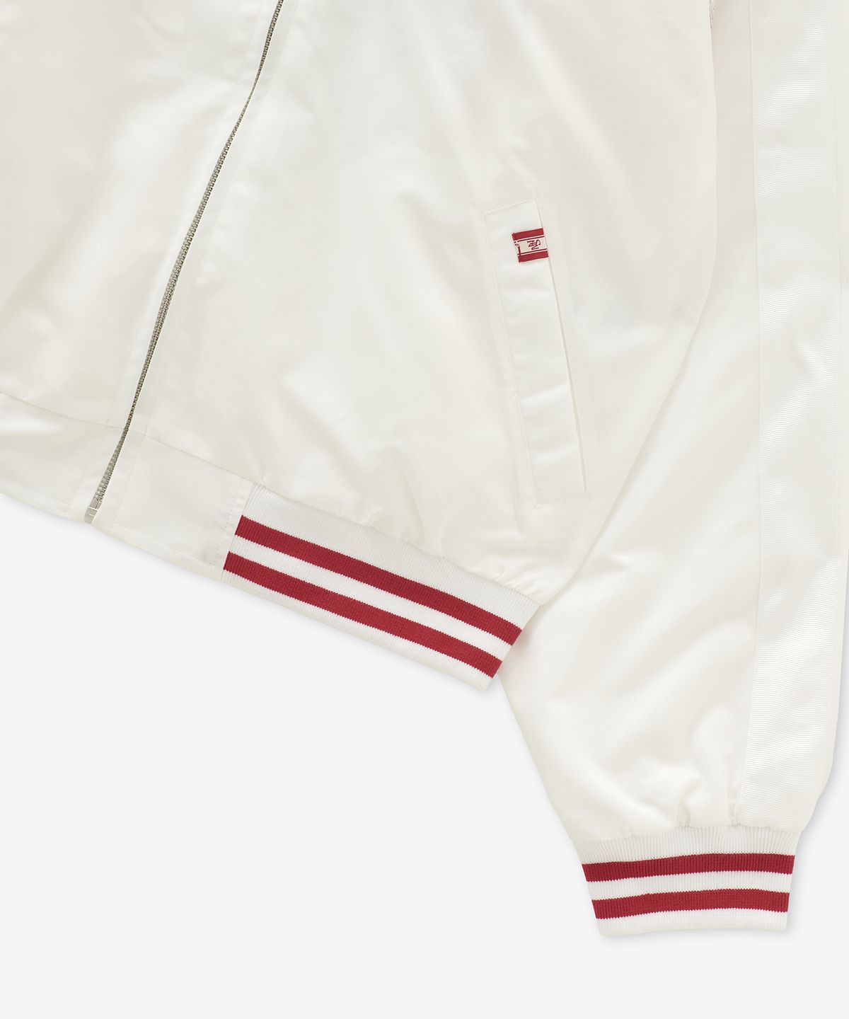 미나수(MENASOO) Menasoo Hearttrack Nylon Baseball Jumper_White