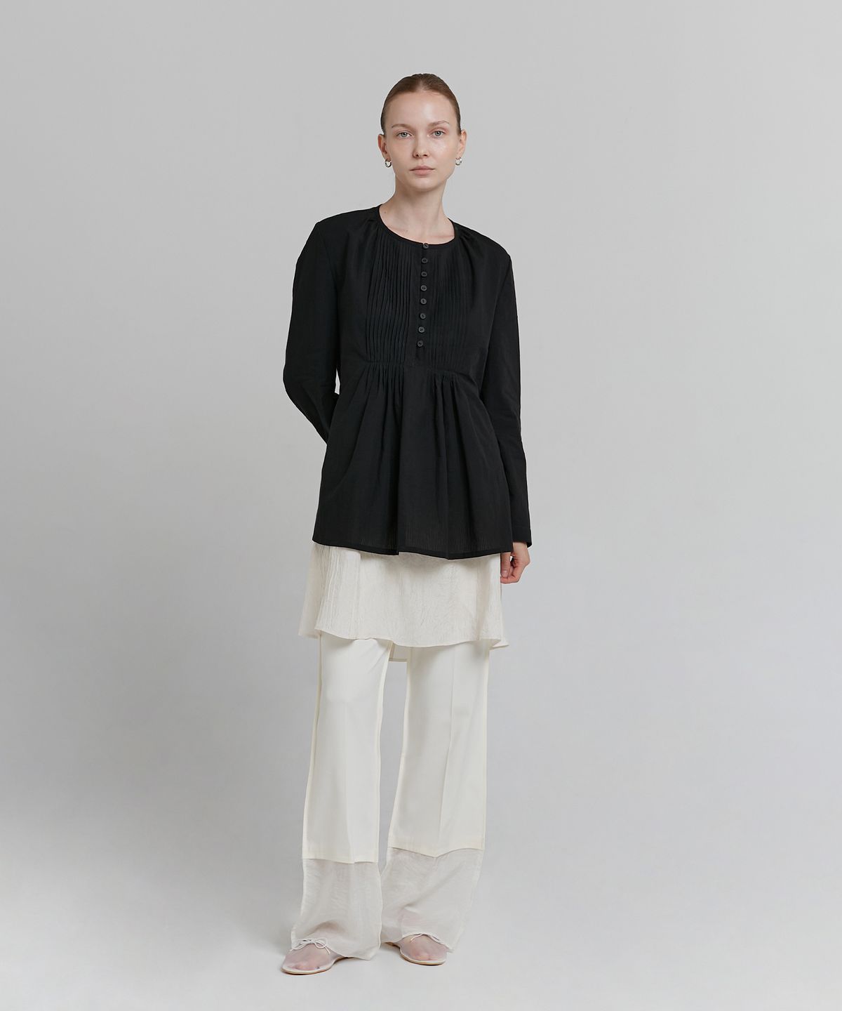 로우타이드(LOW TIDE) LAYERED BOOTS CUT PANTS [IVORY]