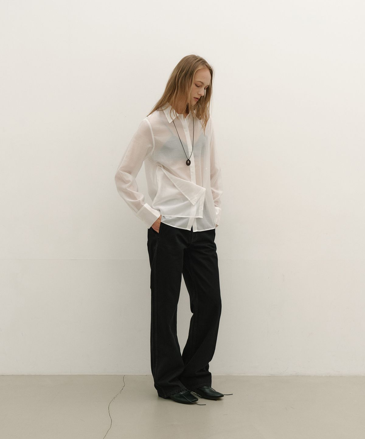로우타이드(LOW TIDE) SILKY BUTTON WRAP SHIRT [WHITE]