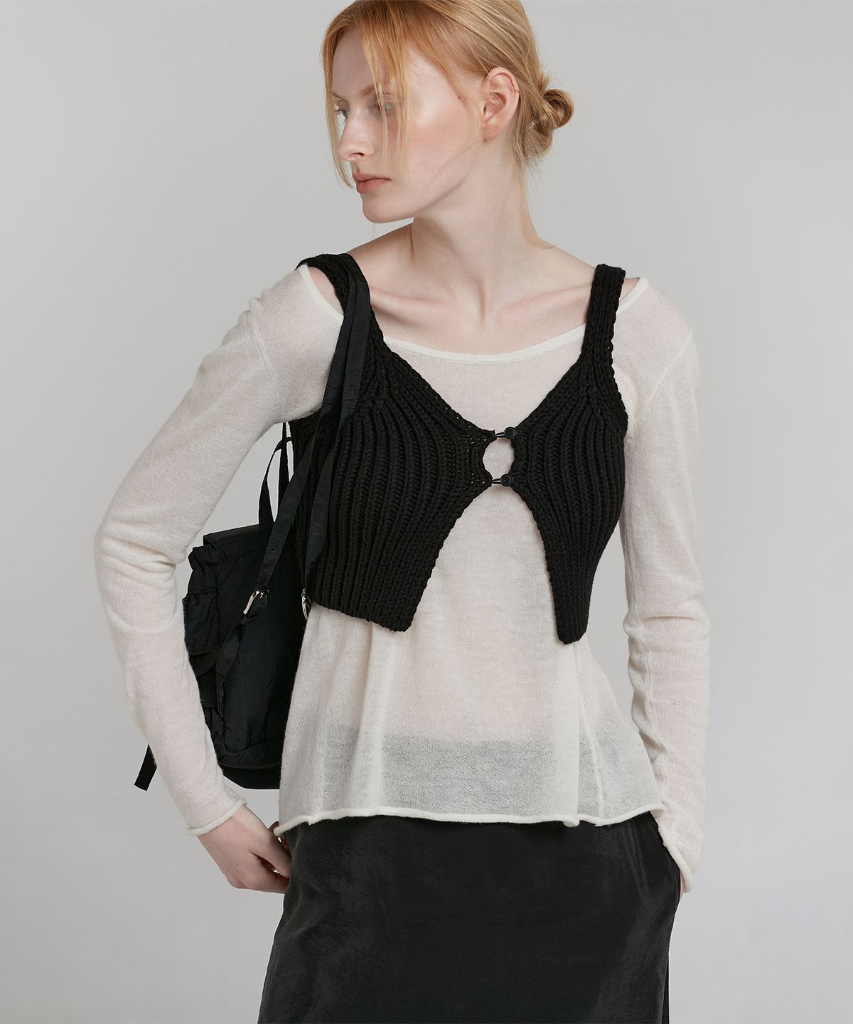 로우타이드(LOW TIDE) BOLD KNIT BUTTON BUSTIER [BLACK]