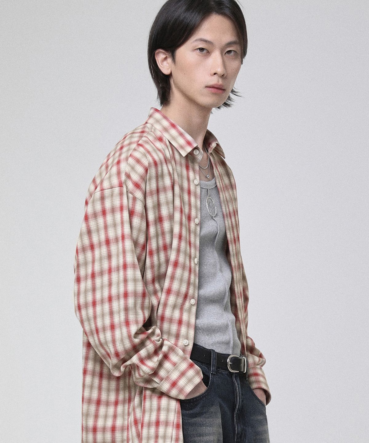 세컨모놀로그(SECONDMONO) 사이드 슬릿 오버핏 체크셔츠 [CKBURGUNDY]_SESH016CKBURGUNDY